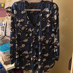 “A Pea In the Pod” Small Maternity Blouse